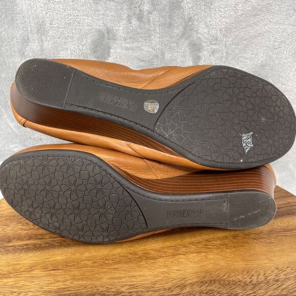 Nurture by Lamaze Shoes Womens 9.5 M Cognac Tan Leather Low Wedge Heel Scrunch - Picture 11 of 16